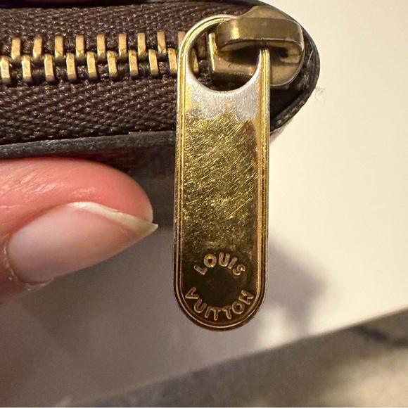 Louis Vuitton Damier Ebene Zippy Coin Purse - Picture 4 of 12